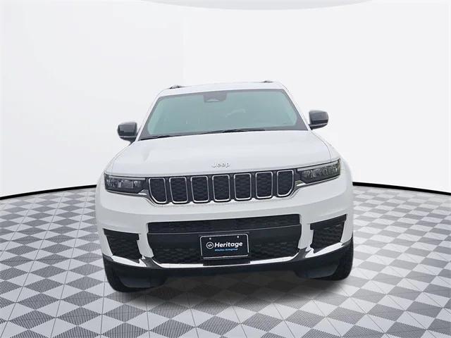 2023 Jeep Grand Cherokee L Laredo 4x4