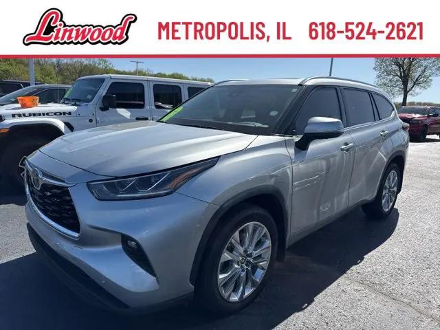 2022 Toyota Highlander Limited