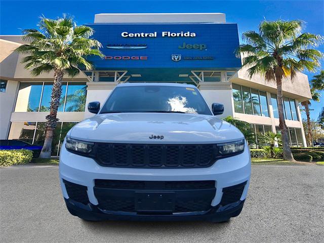 2023 Jeep Grand Cherokee L Altitude 4x4