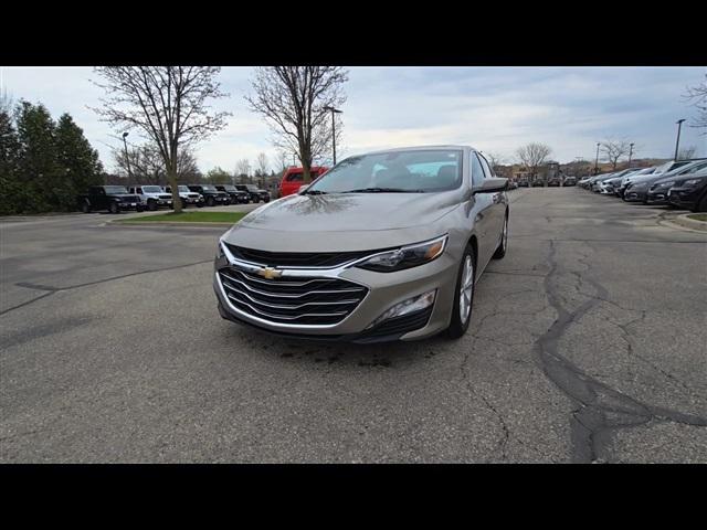 2022 Chevrolet Malibu FWD LT