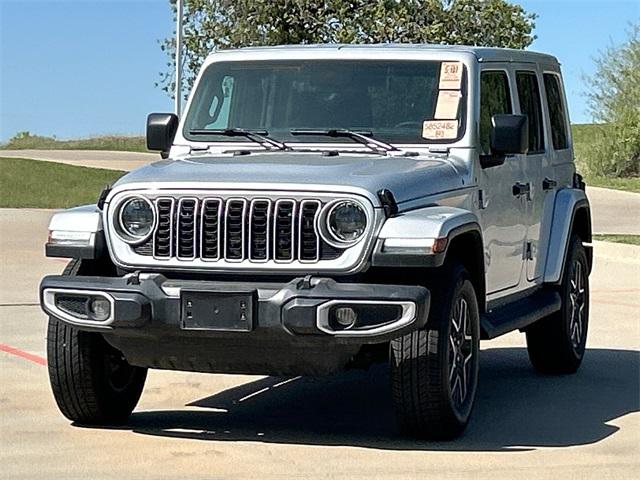 2024 Jeep Wrangler 4-Door Sahara 4x4