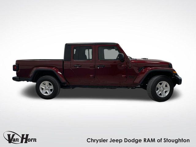2022 Jeep Gladiator Sport S 4x4