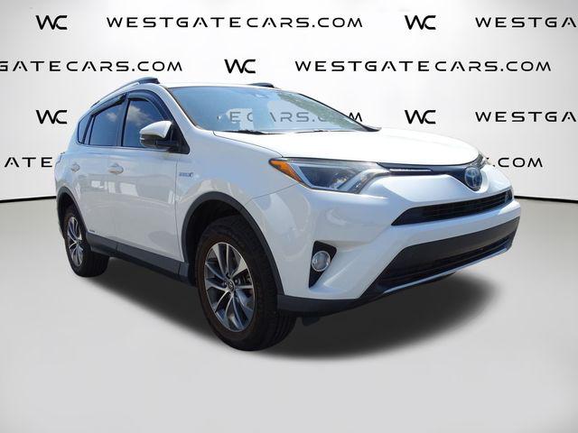 2018 Toyota RAV4 Hybrid XLE