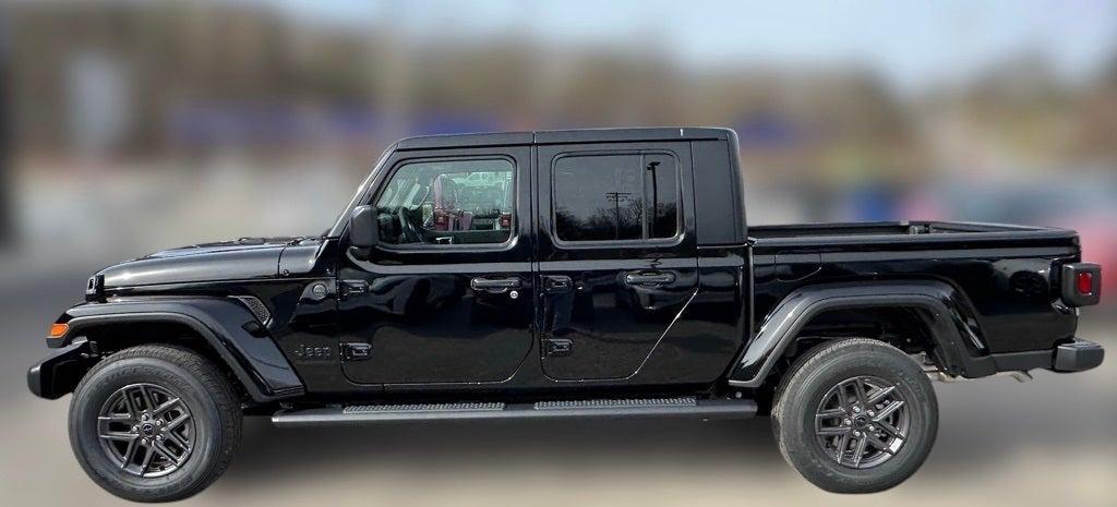 2025 Jeep Gladiator GLADIATOR SPORT S 4X4