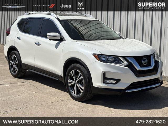 2020 Nissan Rogue SV FWD
