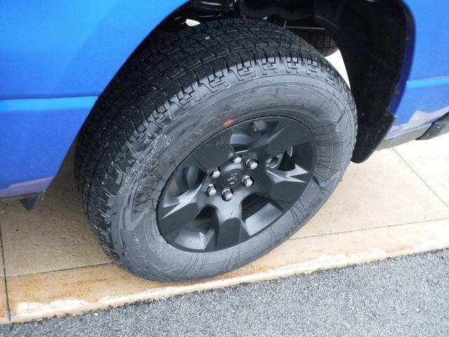 2025 RAM Ram 1500 RAM 1500 TRADESMAN CREW CAB 4X4 57 BOX