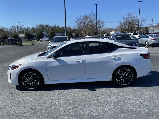 2024 Nissan Sentra SR Xtronic CVT