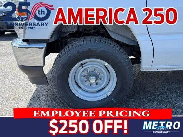2026 Ford E-350 Cutaway E-Series Cutaway
