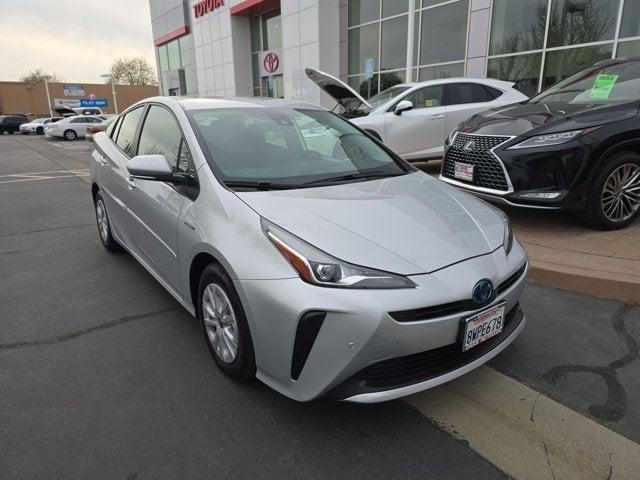 2021 Toyota Prius LE