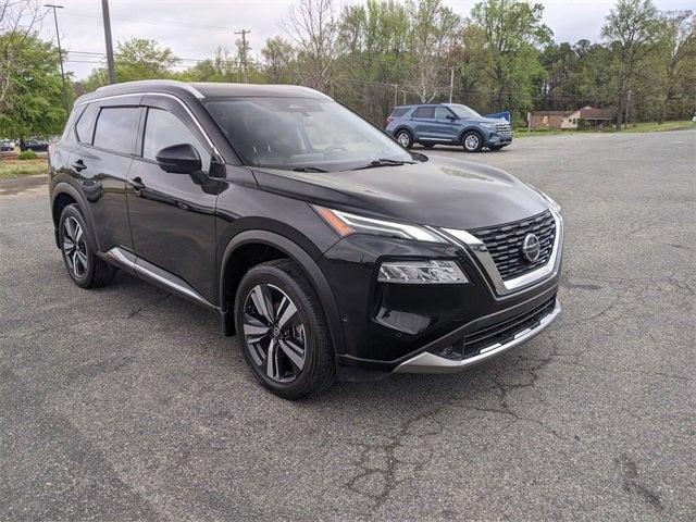 2021 Nissan Rogue Platinum FWD