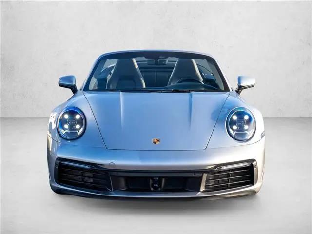 2020 Porsche 911 Carrera 4S Cabriolet