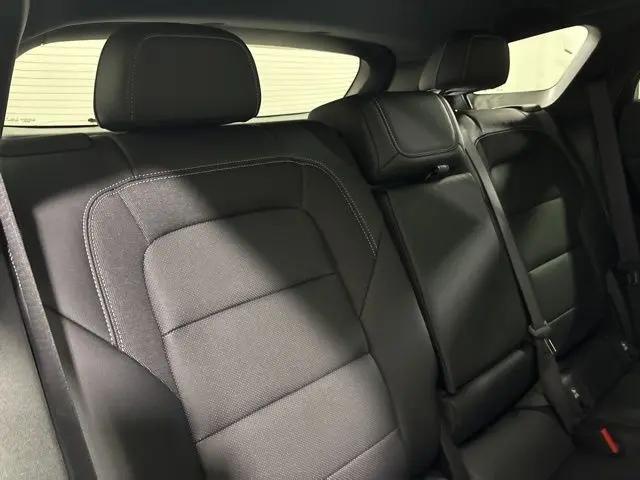 2025 Chevrolet V Blazer RWD LT