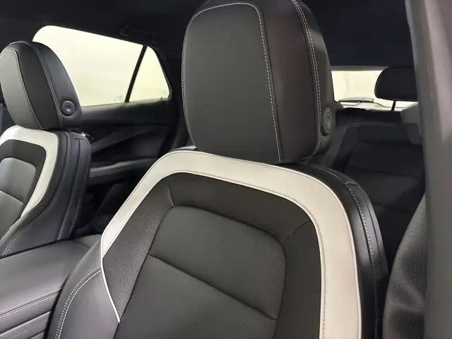 2025 Chevrolet V Blazer RWD LT