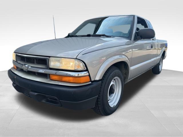 2003 Chevrolet S-10 LS