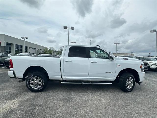 2024 RAM 2500 Laramie Crew Cab 4x4 64 Box