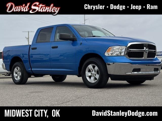 2022 RAM 1500 Classic SLT Crew Cab 4x2 57 Box