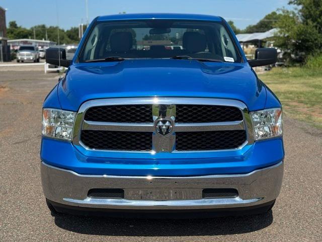 2022 RAM 1500 Classic SLT Crew Cab 4x2 57 Box