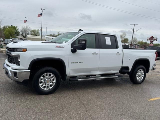 2024 Chevrolet Silverado 2500HD 4WD Crew Cab Standard Bed LT