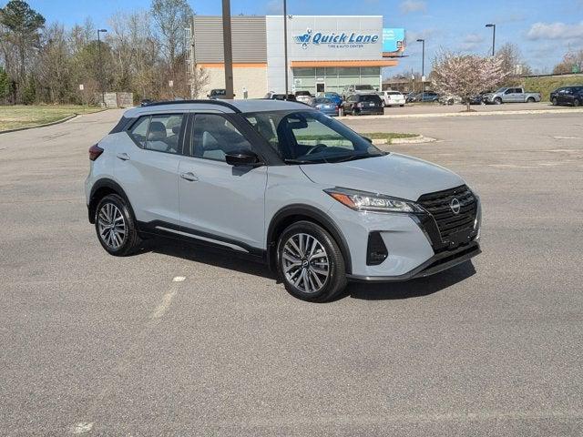 2023 Nissan Kicks SR Xtronic CVT