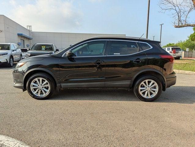 2018 Nissan Rogue Sport SV