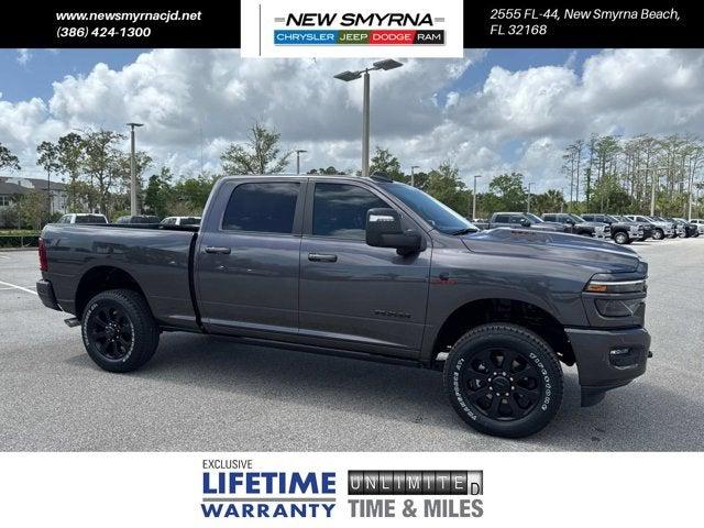 2025 RAM Ram 3500 RAM 3500 LARAMIE CREW CAB 4X4 64 BOX