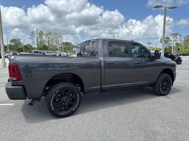 2025 RAM Ram 3500 RAM 3500 LARAMIE CREW CAB 4X4 64 BOX