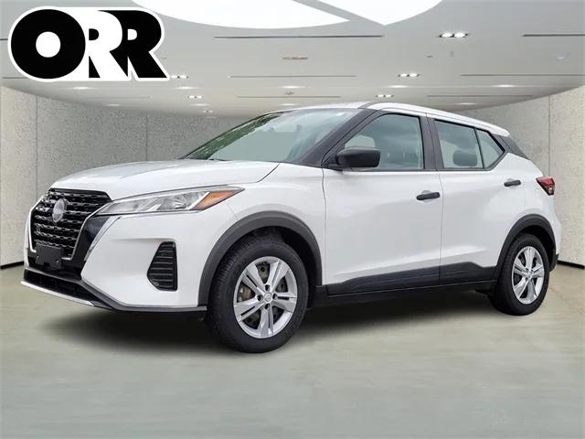 2022 Nissan Kicks S Xtronic CVT