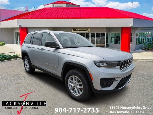 2025 Jeep Grand Cherokee GRAND CHEROKEE LAREDO X 4X2
