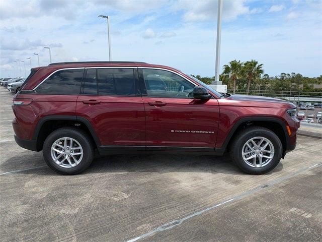 2025 Jeep Grand Cherokee GRAND CHEROKEE LAREDO X 4X2