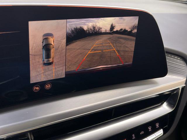 2025 Cadillac iQ Luxury w/1SC