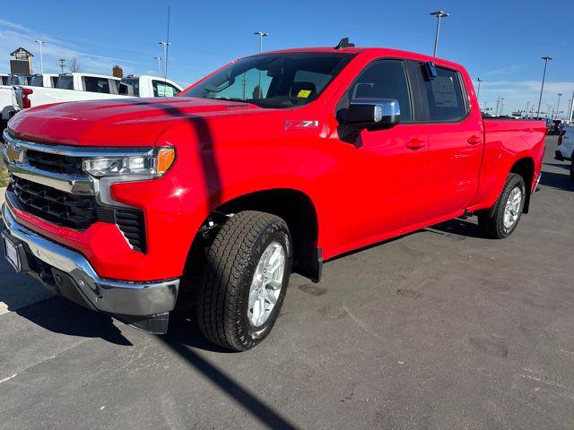 2025 Chevrolet Silverado 1500 4WD Crew Cab Standard Bed LT