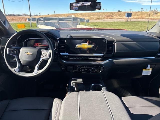 2025 Chevrolet Silverado 1500 4WD Crew Cab Standard Bed LT