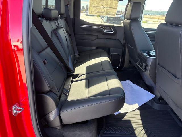 2025 Chevrolet Silverado 1500 4WD Crew Cab Standard Bed LT