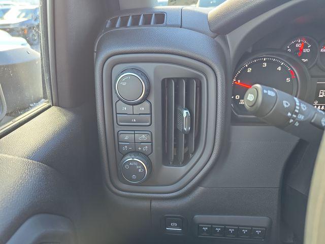 2025 Chevrolet Silverado 3500HD Work Truck