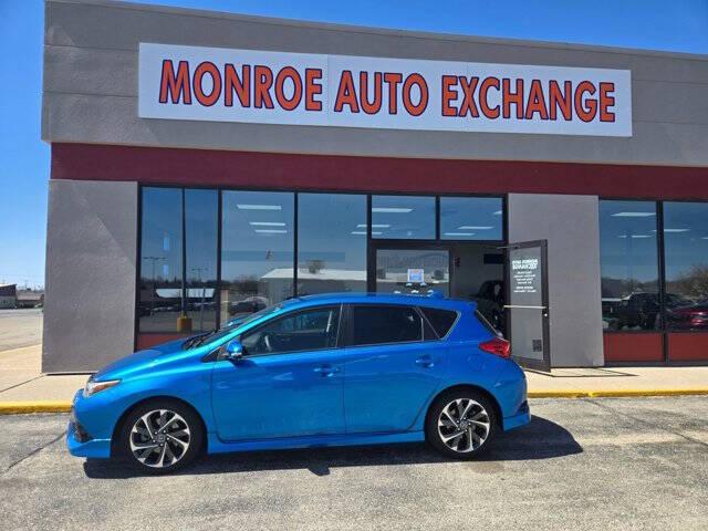 2017 Toyota Corolla iM Base 4dr Hatchback CVT for sale in Monroe, WI