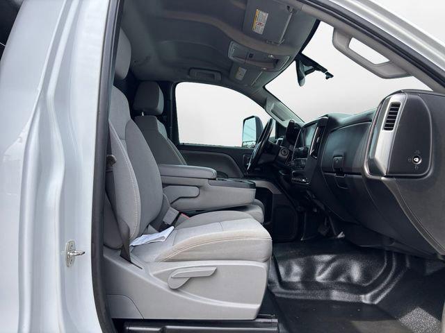 2019 Chevrolet Silverado 6500HD 1LT