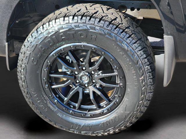 2025 Nissan Frontier King Cab SV 4x4