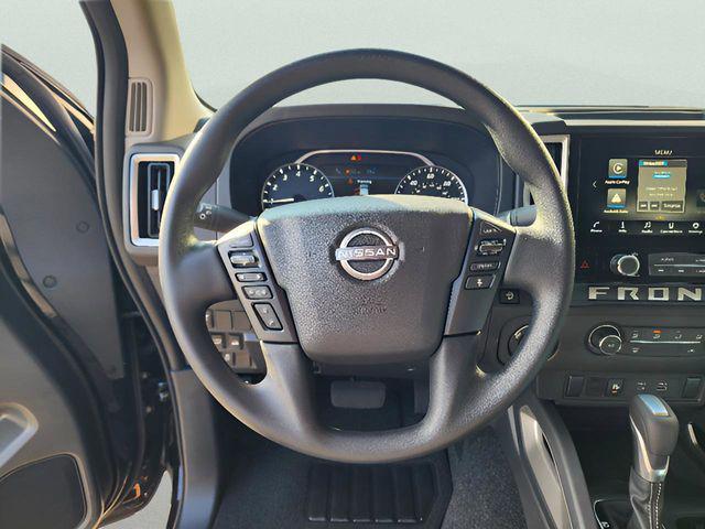 2025 Nissan Frontier King Cab SV 4x4