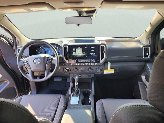 2025 Nissan Frontier King Cab SV 4x4