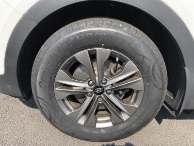 2015 Hyundai Santa Fe Sport AWD 4dr 2.4