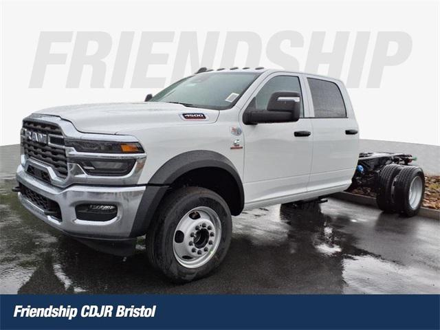 2025 RAM Ram 4500 Chassis Cab RAM 4500 TRADESMAN CHASSIS CREW CAB 4X4 60 CA