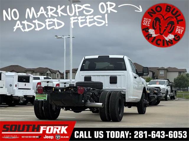 2025 RAM Ram 3500 Chassis Cab RAM 3500 TRADESMAN CHASSIS REGULAR CAB 4X4 84 CA