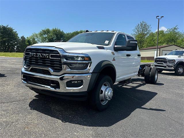 2025 RAM Ram 5500 Chassis Cab RAM 5500 TRADESMAN CHASSIS CREW CAB 4X4 84 CA