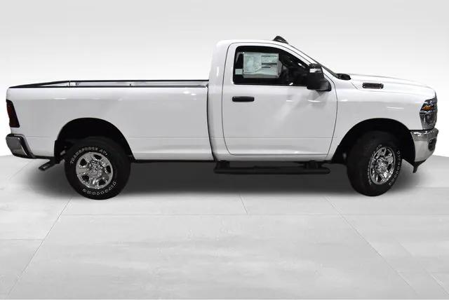 2025 RAM Ram 3500 RAM 3500 TRADESMAN REGULAR CAB 4X4 8 BOX