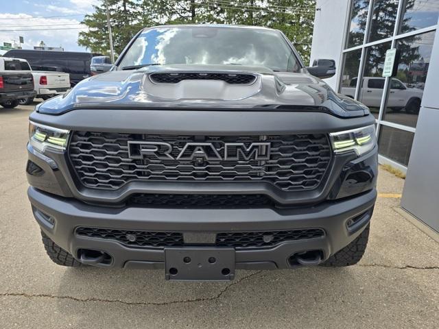 2025 RAM Ram 1500 RAM 1500 RHO CREW CAB 4X4 57 BOX