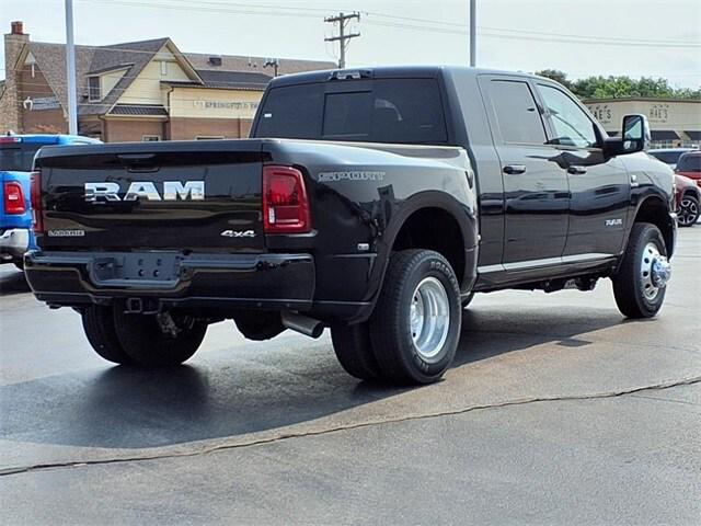 2025 RAM Ram 3500 RAM 3500 LARAMIE MEGA CAB 4X4 64 BOX
