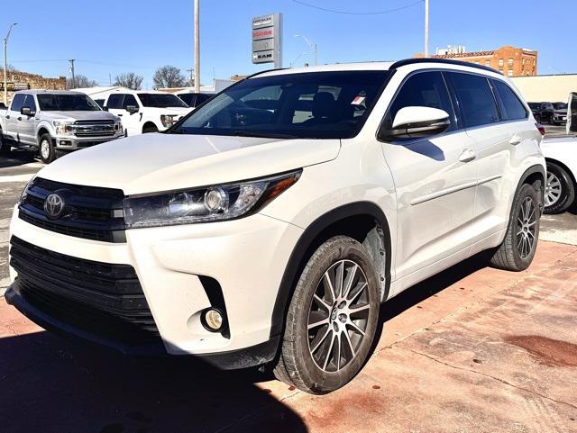 2018 Toyota Highlander SE