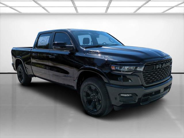 2025 RAM Ram 1500 RAM 1500 BIG HORN CREW CAB 4X2 64 BOX