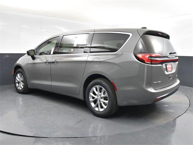 2025 Chrysler Pacifica PACIFICA SELECT AWD