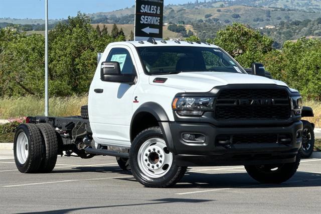 2024 RAM Ram 4500 Chassis Cab RAM 4500 TRADESMAN CHASSIS REGULAR CAB 4X2 84 CA